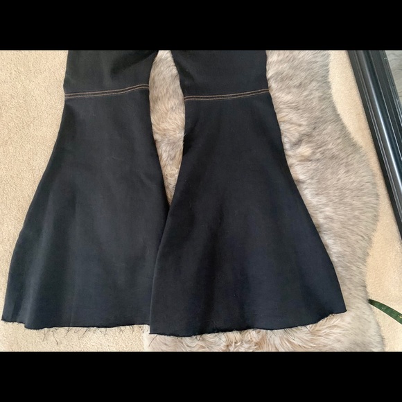 CHELSEA & VIOLET Ultra Bell High Waisted Jeans - Picture 4 of 7